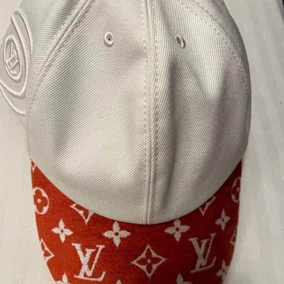 Louis Vuitton Orange and White Monogram Cap - Picture 6 of 6